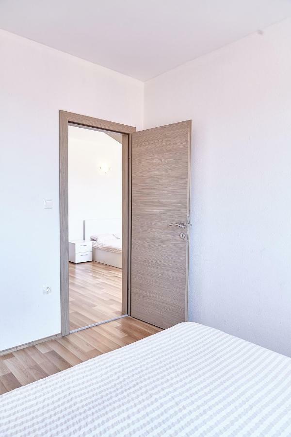 Love Dubrovnik Hostel Εξωτερικό φωτογραφία